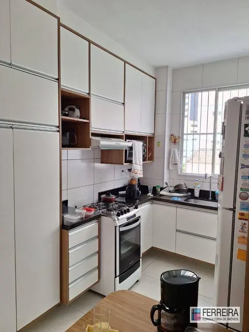 Apartamento com 3 quartos à venda, 159m2 em Itaigara, Salvador - BA - imagem 9 Foto 9 de Apartamento com 3 quartos à venda, 159m2 em Itaigara, Salvador - BA