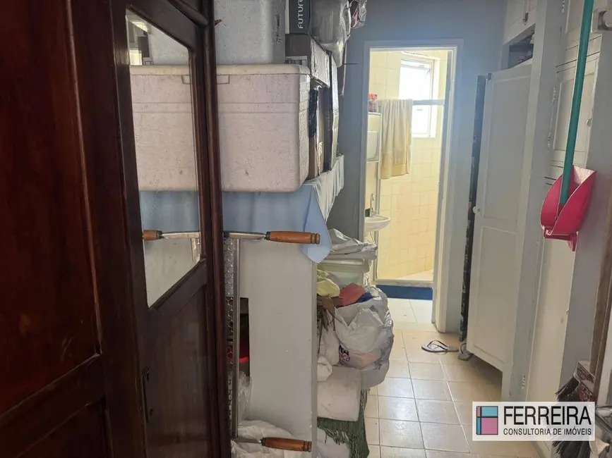 Foto 8 de Apartamento com 4 quartos à venda, 168m2 em Pituba, Salvador - BA