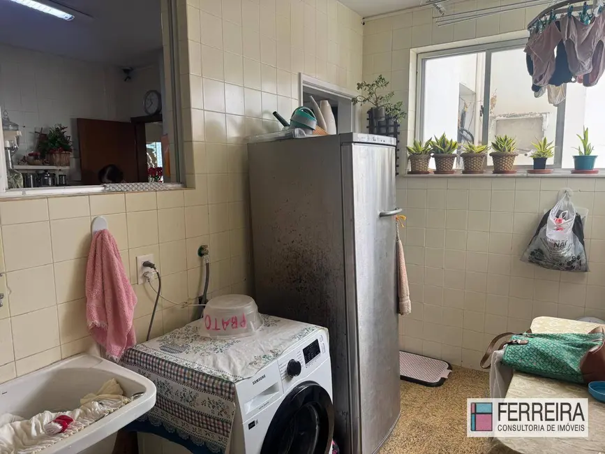 Foto 9 de Apartamento com 4 quartos à venda, 168m2 em Pituba, Salvador - BA