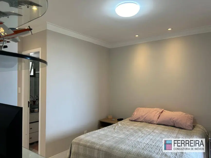Apartamento com 4 quartos à venda, 126m2 em Pituba, Salvador - BA - imagem 8 Foto 8 de Apartamento com 4 quartos à venda, 126m2 em Pituba, Salvador - BA