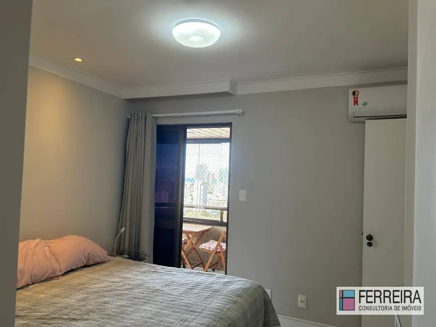 Apartamento com 4 quartos à venda, 126m2 em Pituba, Salvador - BA - imagem 9 Foto 9 de Apartamento com 4 quartos à venda, 126m2 em Pituba, Salvador - BA