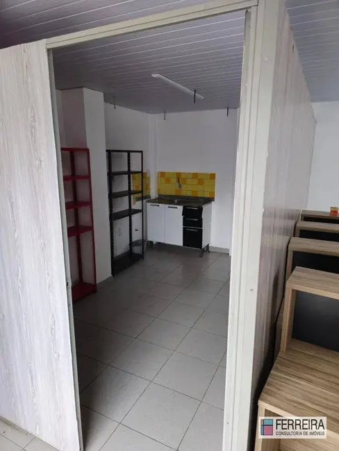 Loja à venda e para alugar, 96m2 em Amaralina, Salvador - BA - imagem 3 Foto 3 de Loja à venda e para alugar, 96m2 em Amaralina, Salvador - BA