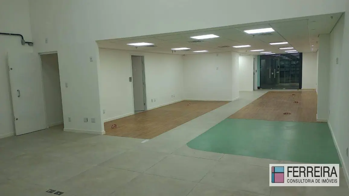 Foto 9 de Loja para alugar, 250m2 em Caminho das Árvores, Salvador - BA