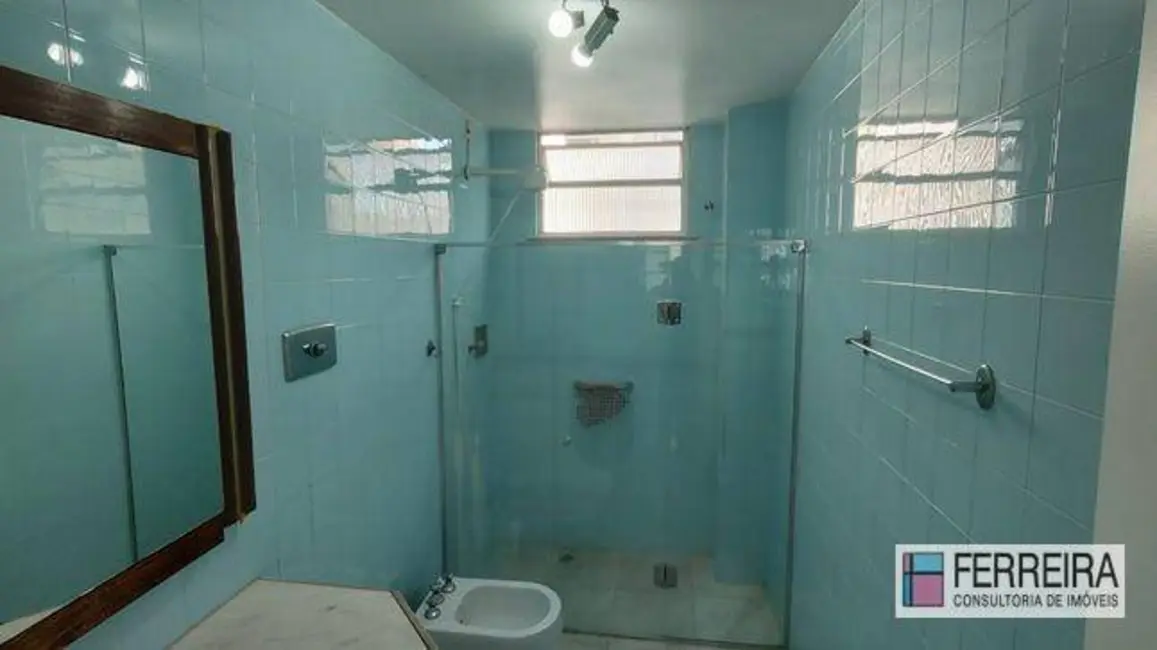 Apartamento com 3 quartos à venda, 177m2 em Graça, Salvador - BA - imagem 9 Foto 9 de Apartamento com 3 quartos à venda, 177m2 em Graça, Salvador - BA