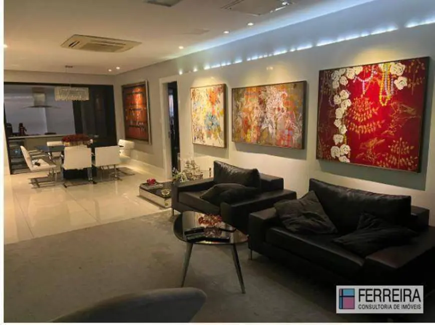 Apartamento com 4 quartos à venda, 298m2 em Candeal, Salvador - BA - imagem 3 Foto 3 de Apartamento com 4 quartos à venda, 298m2 em Candeal, Salvador - BA