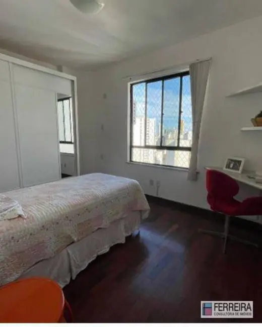 Cobertura com 4 quartos à venda, 260m2 em Chame-Chame, Salvador - BA - imagem 9 Foto 9 de Cobertura com 4 quartos à venda, 260m2 em Chame-Chame, Salvador - BA