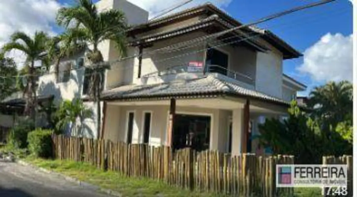 Foto 1 de Casa de Condomínio com 4 quartos à venda, 315m2 em Lauro De Freitas - BA