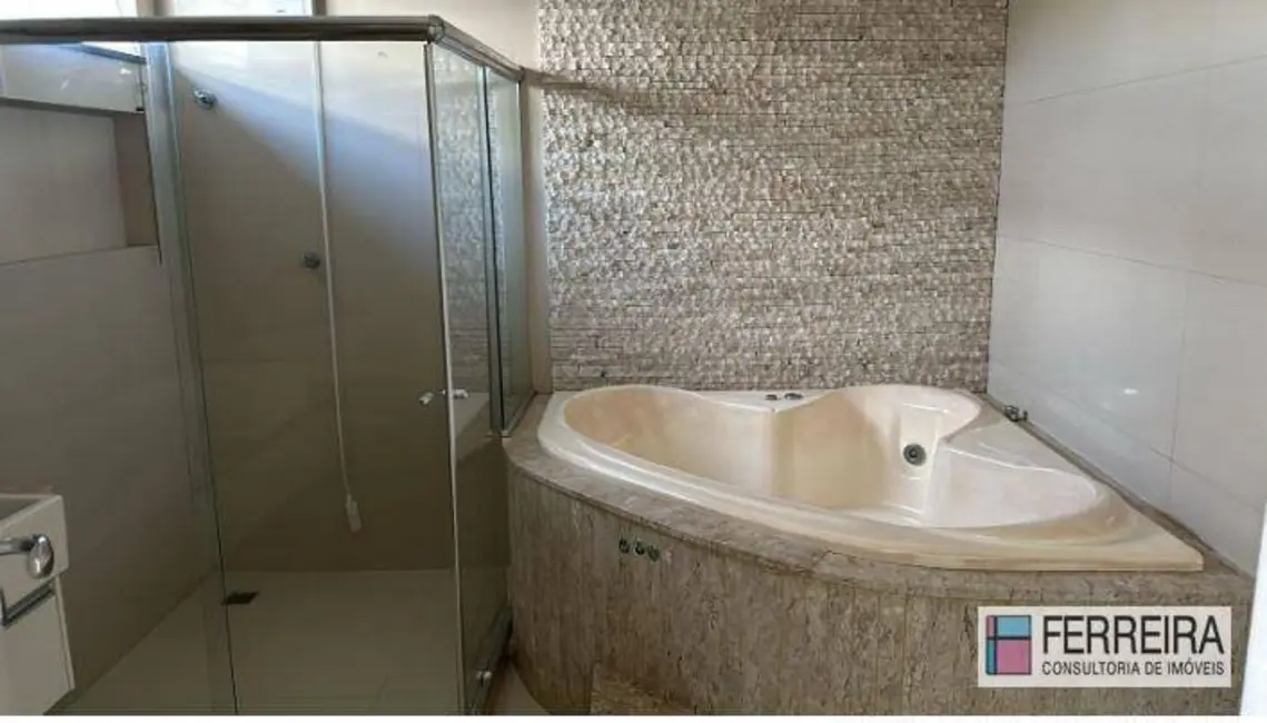 Foto 3 de Casa de Condomínio com 4 quartos à venda, 315m2 em Lauro De Freitas - BA