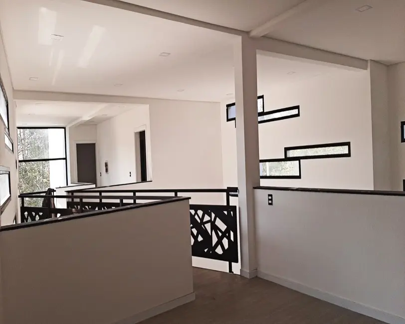 Foto 8 de Casa de Condomínio com 4 quartos à venda e para alugar, 328m2 em Serra dos Lagos (Jordanésia), Cajamar - SP