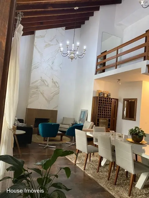 Foto 5 de Casa de Condomínio com 3 quartos à venda, 268m2 em Louveira - SP