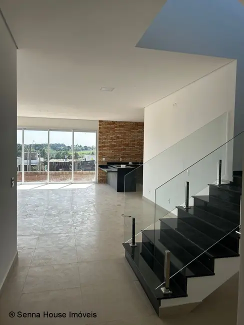 Foto 1 de Casa de Condomínio com 3 quartos à venda e para alugar, 244m2 em Itupeva - SP