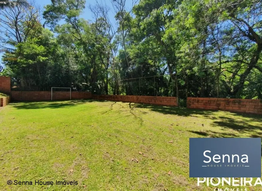 Chácara com 2 quartos à venda, 200m2 em Jarinu - SP - imagem 4 Foto 4 de Chácara com 2 quartos à venda, 200m2 em Jarinu - SP