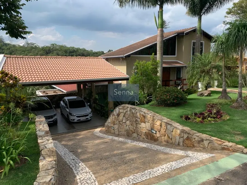 Casa de Condomínio com 4 quartos à venda, 563m2 em Serra dos Lagos (Jordanésia), Cajamar - SP - imagem 2 Foto 2 de Casa de Condomínio com 4 quartos à venda, 563m2 em Serra dos Lagos (Jordanésia), Cajamar - SP