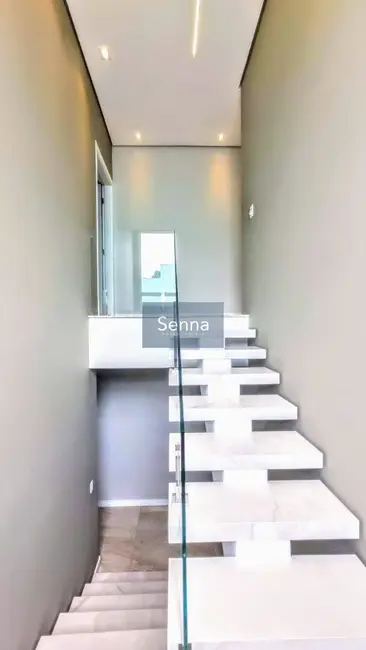 Casa com 3 quartos à venda, 240m2 em Jardim Novo Mundo, Varzea Paulista - SP - imagem 7 Foto 7 de Casa com 3 quartos à venda, 240m2 em Jardim Novo Mundo, Varzea Paulista - SP