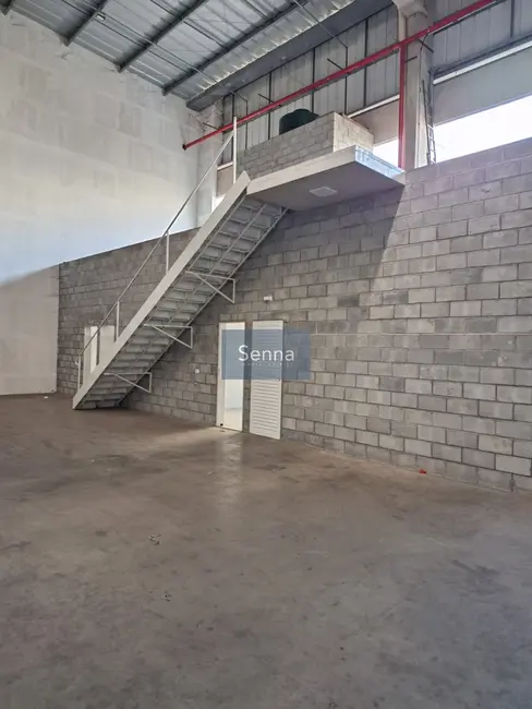 Foto 2 de Armazém / Galpão para alugar, 850m2 em Sítio do Mursa, Varzea Paulista - SP