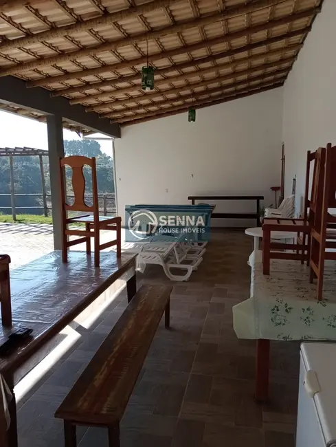 Chácara com 1 quarto à venda, 250m2 em Jarinu - SP - imagem 2 Foto 2 de Chácara com 1 quarto à venda, 250m2 em Jarinu - SP