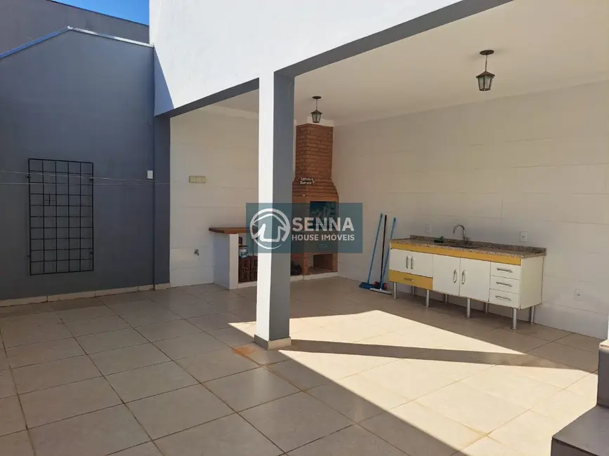 Foto 3 de Casa com 2 quartos à venda, 187m2 em Jardim Itália, Varzea Paulista - SP