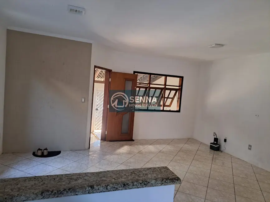 Foto 2 de Casa com 2 quartos à venda, 187m2 em Jardim Itália, Varzea Paulista - SP