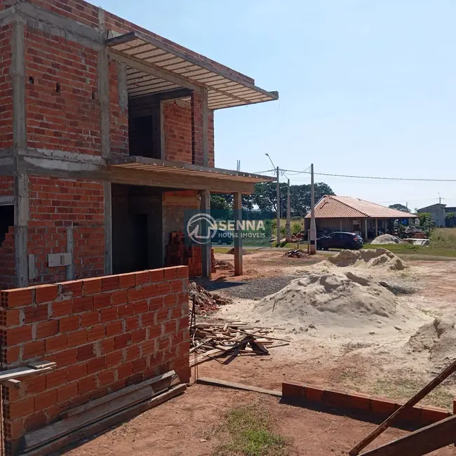 Foto 6 de Casa de Condomínio com 2 quartos à venda, 210m2 em Brejo Alegre - SP