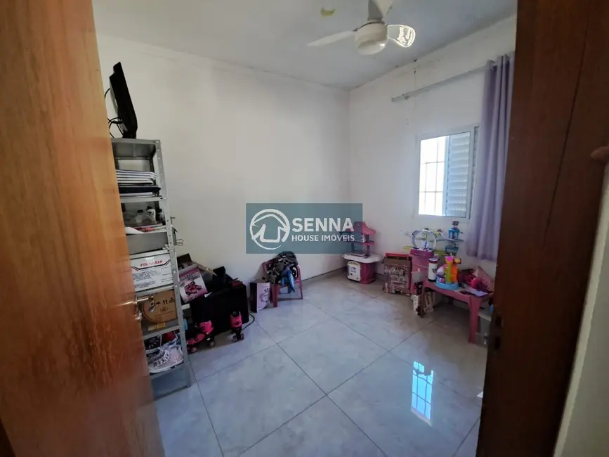 Casa com 2 quartos à venda, 300m2 em Jardim Colônia, Jundiai - SP - imagem 5 Foto 5 de Casa com 2 quartos à venda, 300m2 em Jardim Colônia, Jundiai - SP