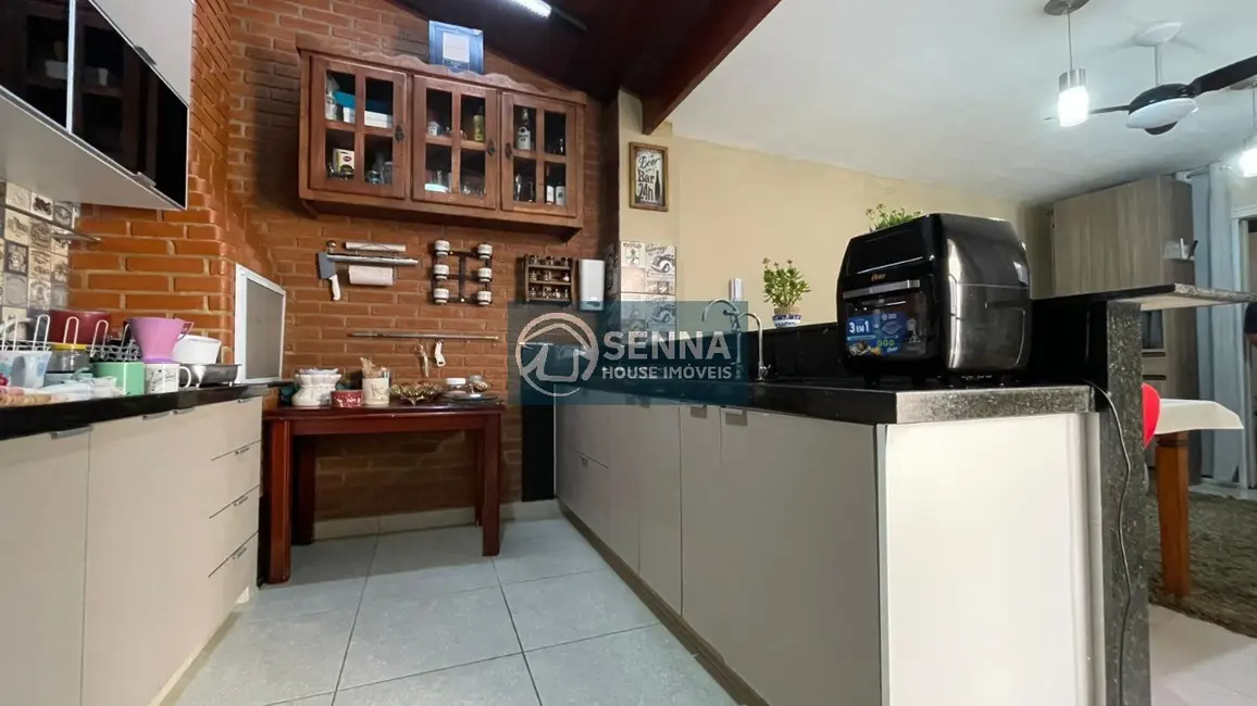 Foto 2 de Casa de Condomínio com 4 quartos à venda, 160m2 em Jardim Shangai, Jundiai - SP