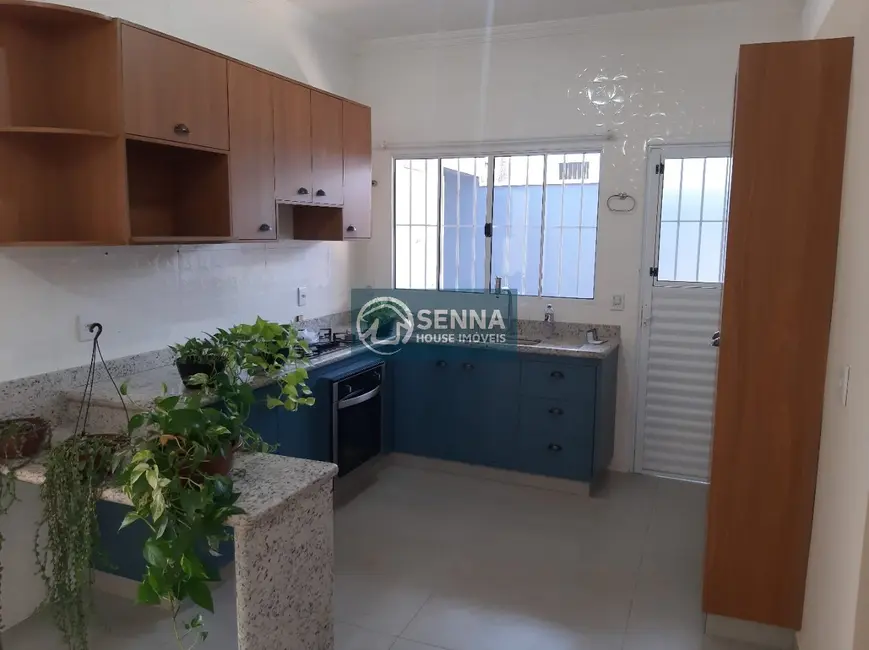 Foto 1 de Casa com 2 quartos à venda, 187m2 em Vila Santa Terezinha, Varzea Paulista - SP
