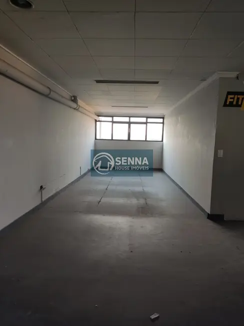 Foto 9 de Sala Comercial para alugar, 220m2 em Vila São José, Varzea Paulista - SP