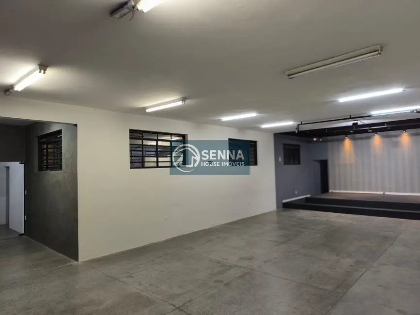 Sala Comercial para alugar, 220m2 em Vila São José, Varzea Paulista - SP - imagem 9 Foto 9 de Sala Comercial para alugar, 220m2 em Vila São José, Varzea Paulista - SP