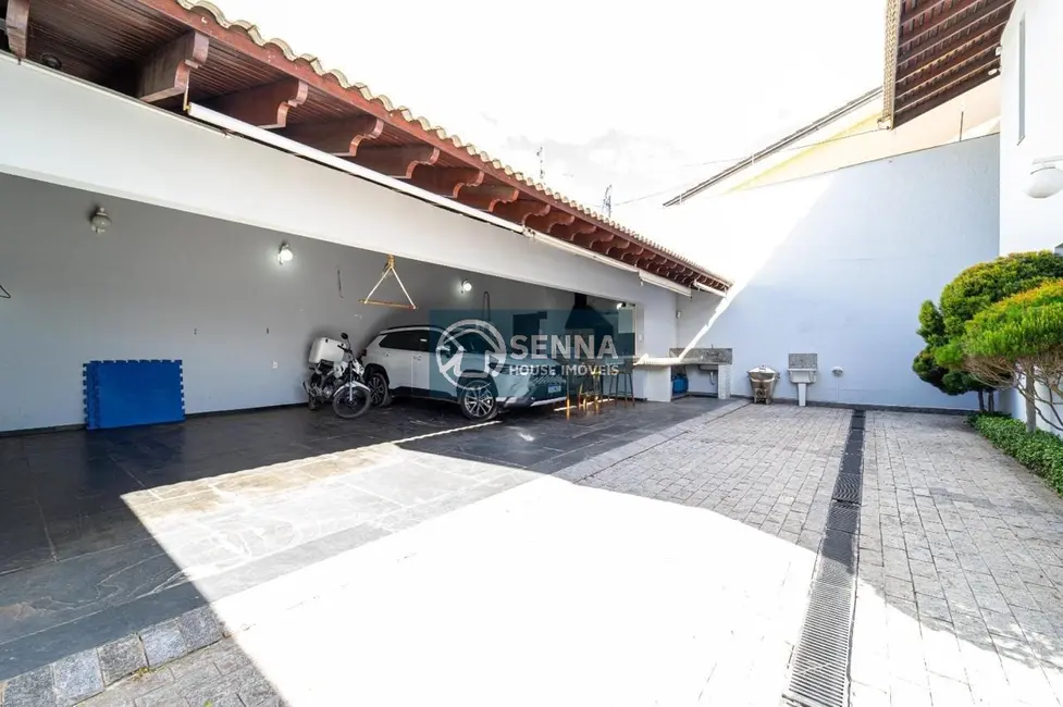 Foto 7 de Casa com 4 quartos à venda, 600m2 em Parque São Luiz, Jundiai - SP