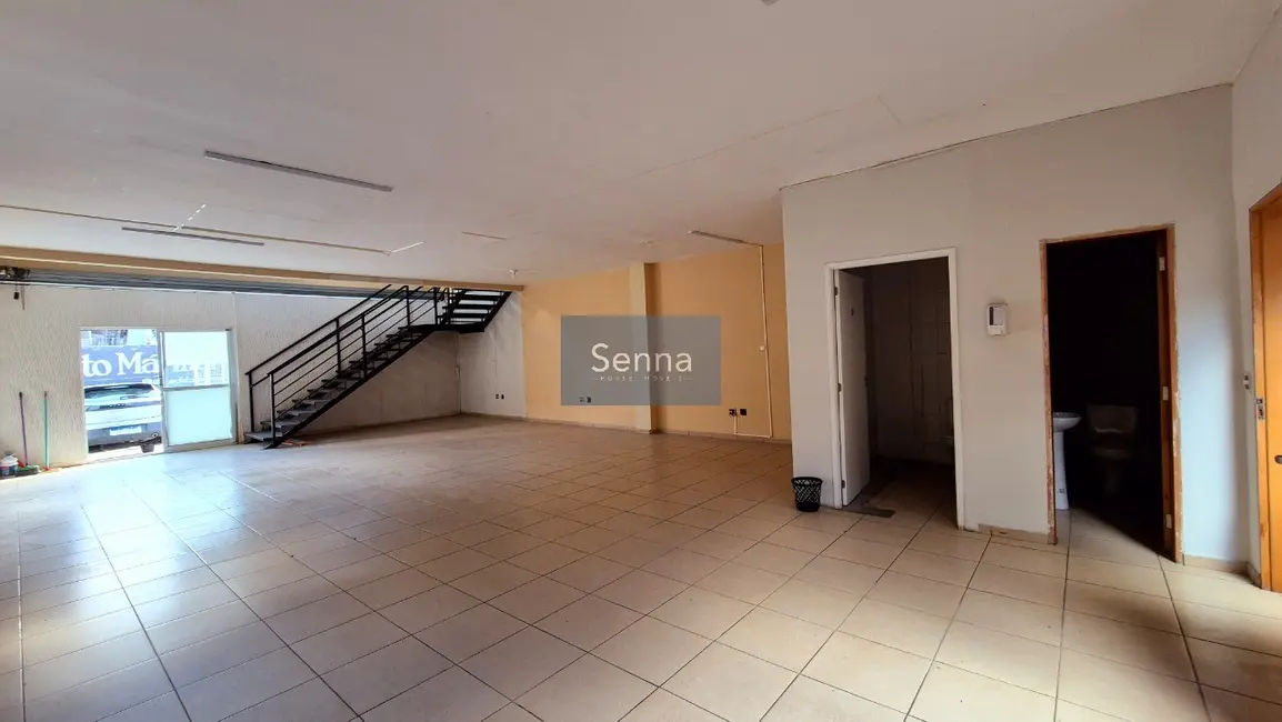 Foto 5 de Armazém / Galpão para alugar, 330m2 em Vila M Genoveva, Jundiai - SP