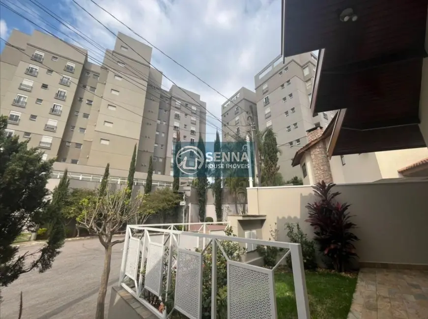 Foto 2 de Casa com 4 quartos para alugar, 493m2 em Jardim Santa Teresa, Jundiai - SP