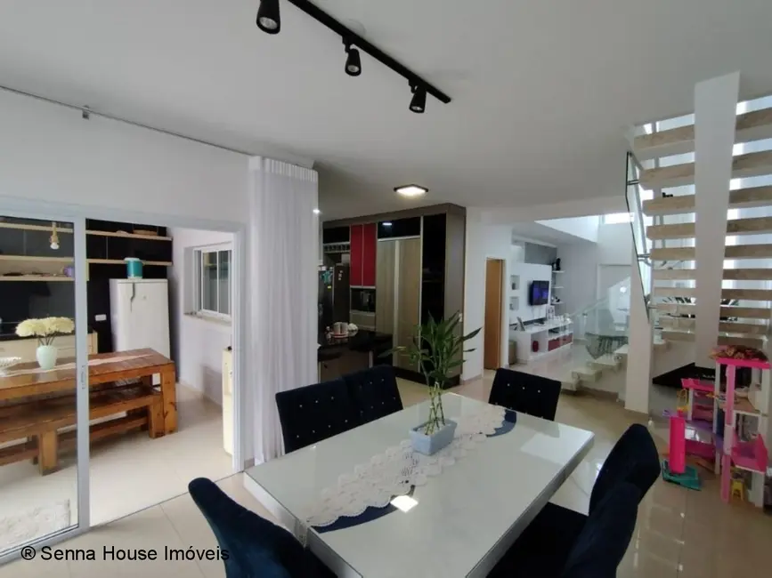 Foto 9 de Casa de Condomínio com 4 quartos à venda, 230m2 em Itupeva - SP