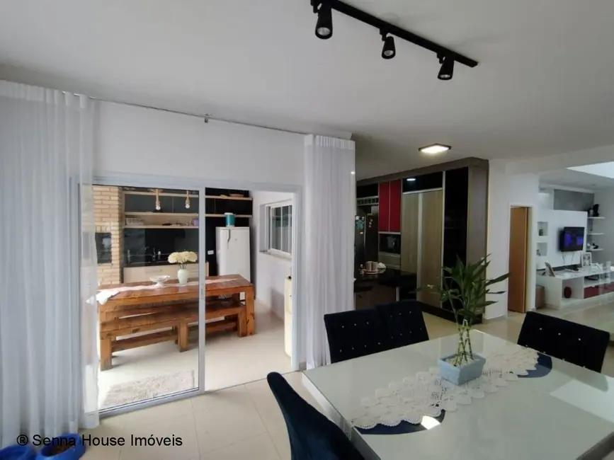 Foto 8 de Casa de Condomínio com 4 quartos à venda, 230m2 em Itupeva - SP