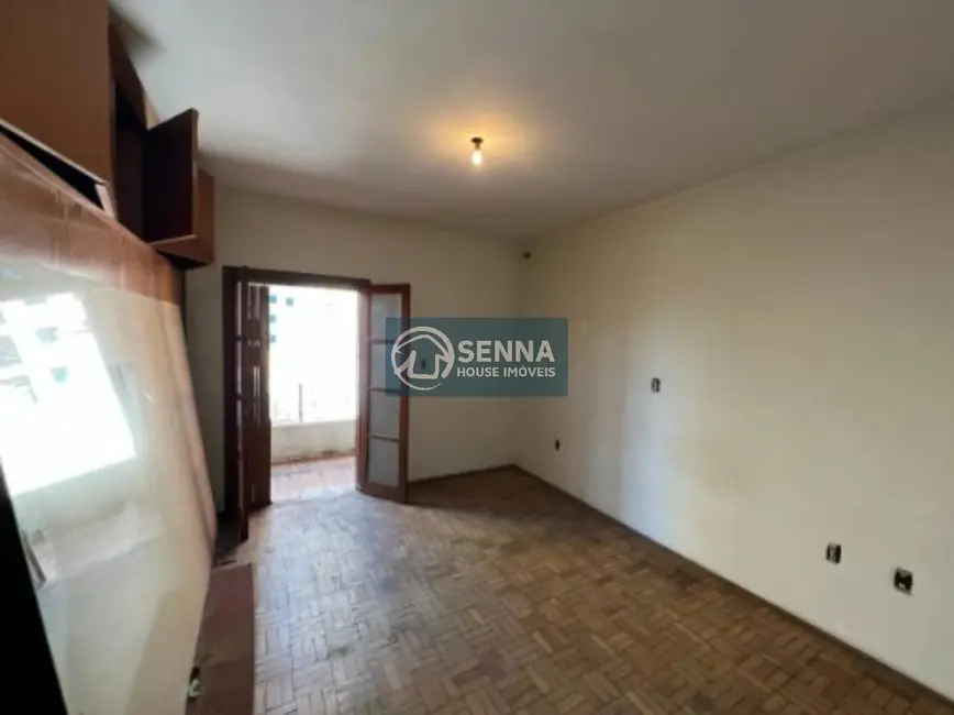 Foto 9 de Casa com 3 quartos à venda, 253m2 em Vila Vianelo, Jundiai - SP