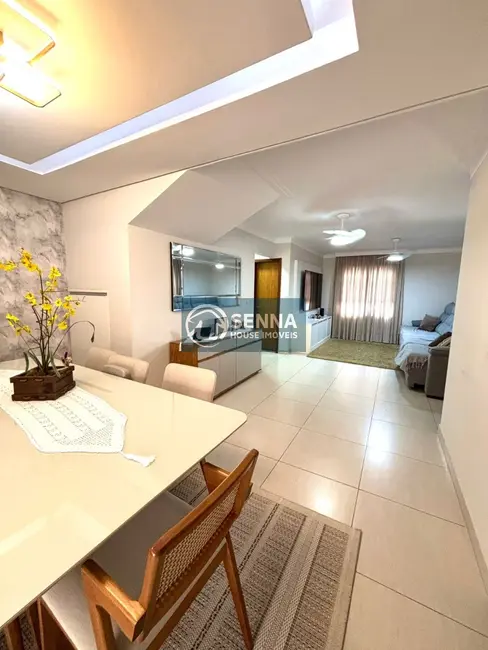 Foto 2 de Casa de Condomínio com 3 quartos à venda, 193m2 em Loteamento Vivenda Centenário, Jundiai - SP