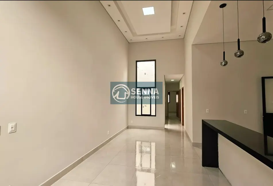 Casa com 3 quartos à venda, 115m2 em Loteamento Serra dos Cristais, Varzea Paulista - SP - imagem 8 Foto 8 de Casa com 3 quartos à venda, 115m2 em Loteamento Serra dos Cristais, Varzea Paulista - SP