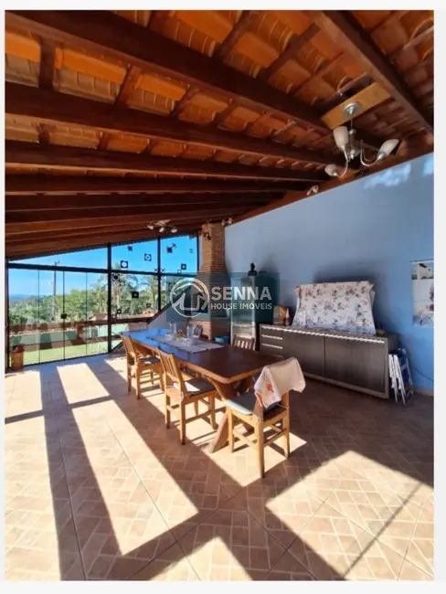 Chácara com 4 quartos à venda, 1145m2 em Jarinu - SP - imagem 4 Foto 4 de Chácara com 4 quartos à venda, 1145m2 em Jarinu - SP