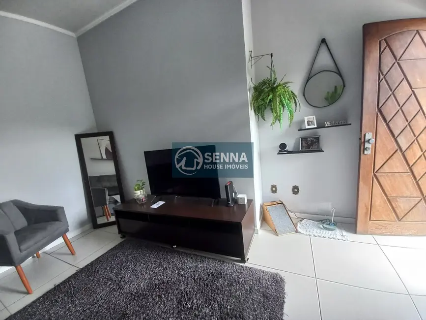 Foto 2 de Casa com 6 quartos à venda, 323m2 em Cidade Luiza, Jundiai - SP