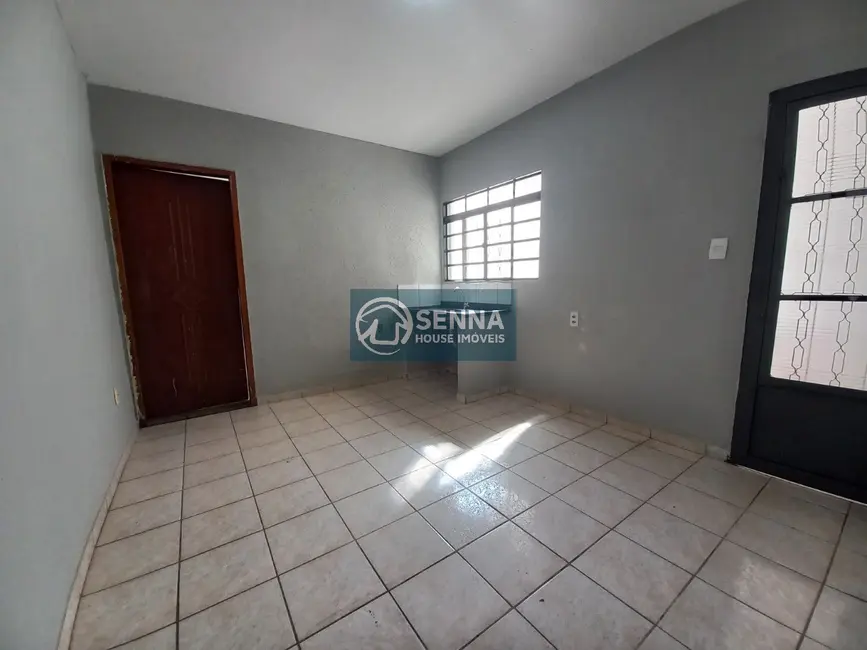 Foto 3 de Casa com 2 quartos para alugar, 55m2 em Cidade Nova, Jundiai - SP