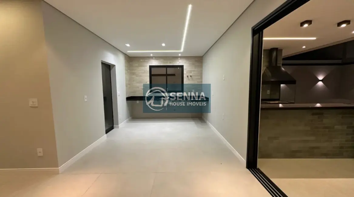 Foto 3 de Casa de Condomínio com 3 quartos à venda, 220m2 em Jardim Ermida I, Jundiai - SP