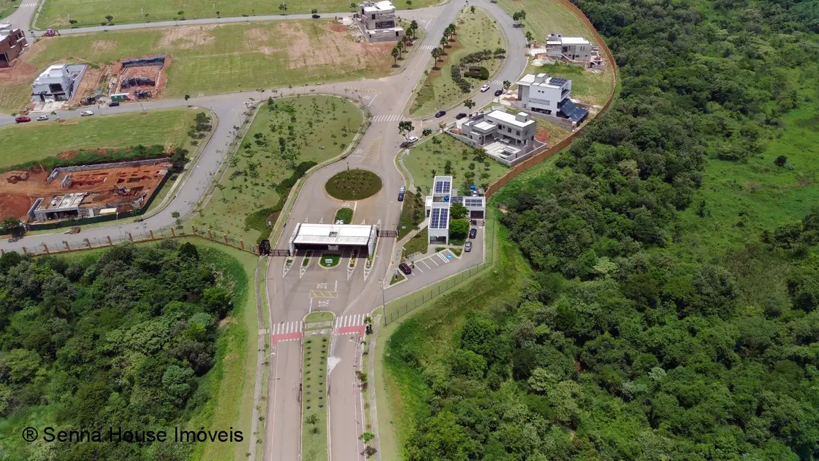 Foto 1 de Terreno / Lote à venda, 456m2 em Vila Nova Esperia, Jundiai - SP