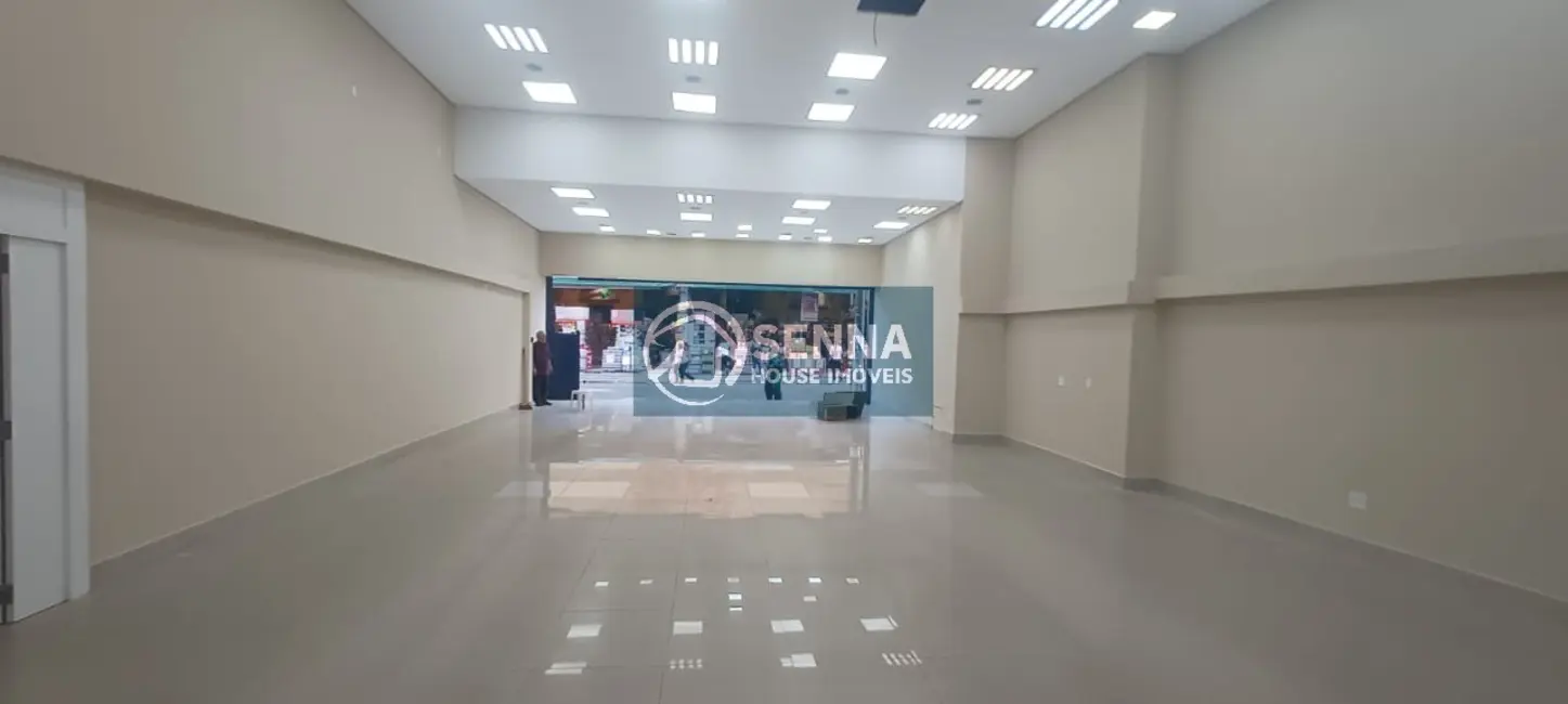 Foto 3 de Sala Comercial à venda e para alugar, 1300m2 em Centro, Jundiai - SP