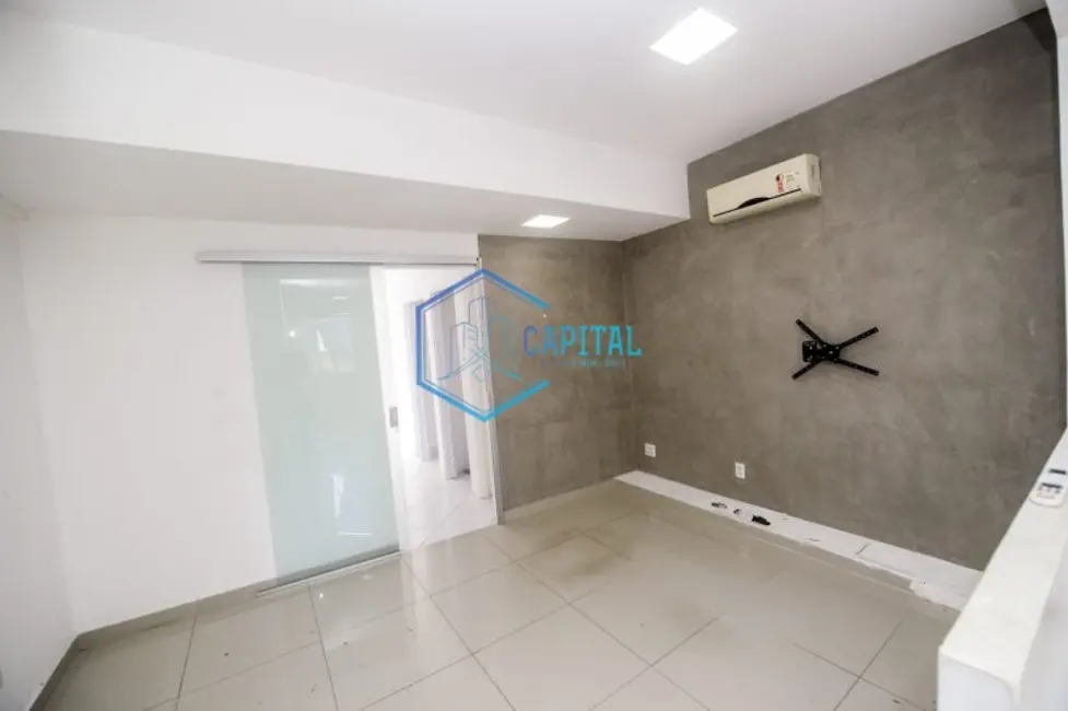 Sala Comercial para alugar, 81m2 em Centro, Feira De Santana - BA - imagem 3 Foto 3 de Sala Comercial para alugar, 81m2 em Centro, Feira De Santana - BA