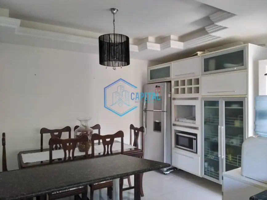 Casa com 3 quartos à venda, 250m2 em Sim, Feira De Santana - BA - imagem 4 Foto 4 de Casa com 3 quartos à venda, 250m2 em Sim, Feira De Santana - BA