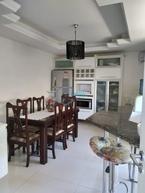 Foto 1 de Casa com 3 quartos à venda, 250m2 em Sim, Feira De Santana - BA