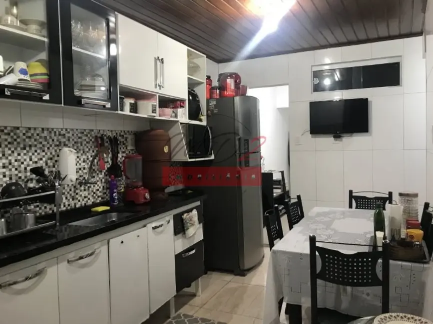 Foto 1 de Casa com 2 quartos à venda, 90m2 em Cruzeiro, Feira De Santana - BA