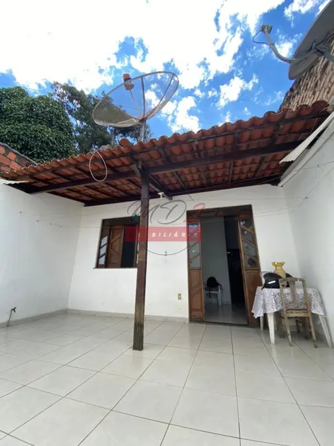 Foto 2 de Casa com 3 quartos à venda, 150m2 em Brasília, Feira De Santana - BA