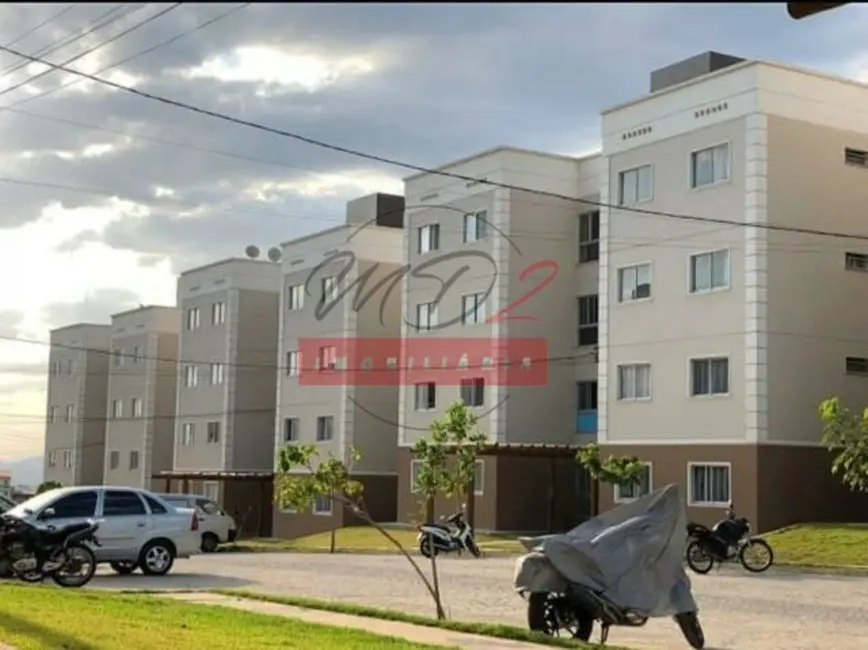 Foto 2 de Apartamento com 2 quartos à venda, 44m2 em Muchila, Feira De Santana - BA