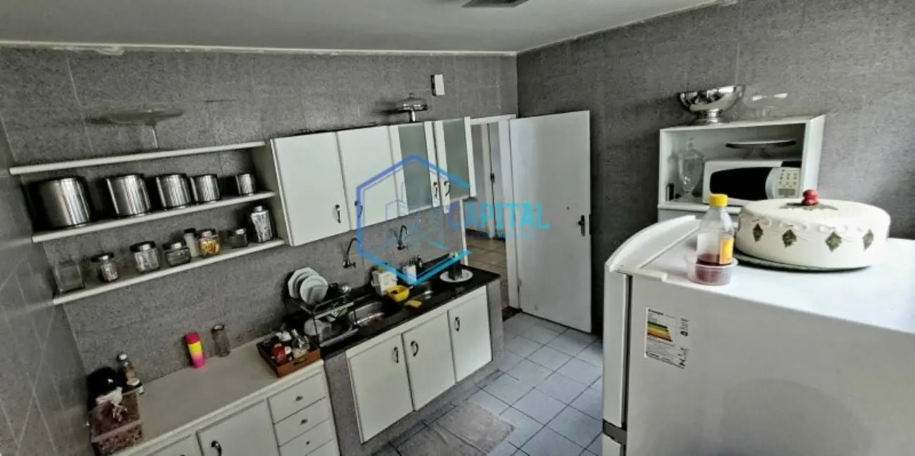 Foto 9 de Casa com 4 quartos à venda, 300m2 em Ponto Central, Feira De Santana - BA