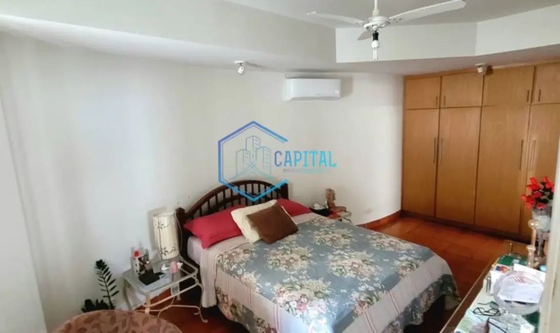 Foto 4 de Casa com 4 quartos à venda, 300m2 em Ponto Central, Feira De Santana - BA
